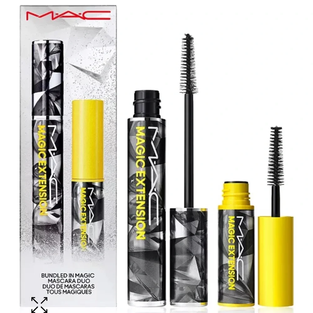 MAC  Bundled In Magic Mascara Duo